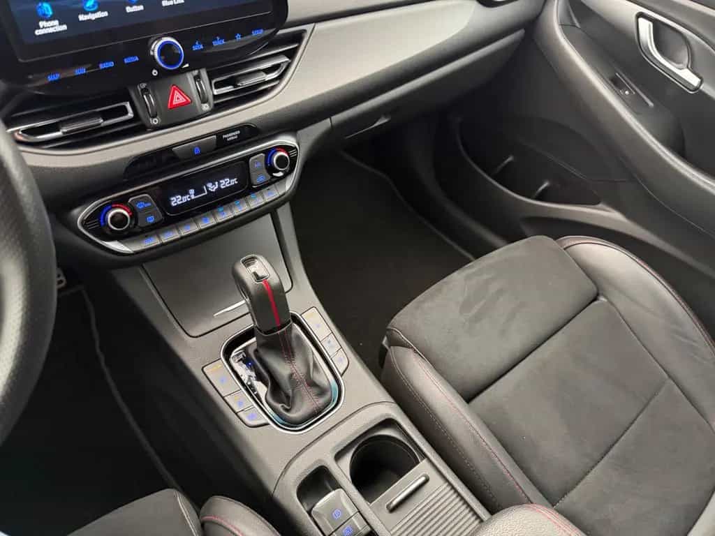 Hyundai i30 cw Mild-Hybrid*N LINE*LED-TEMPO-SHZ-LHZ-PDC 01/2022-photo-44