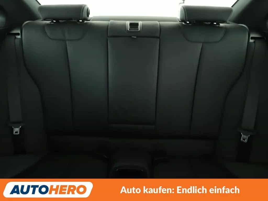 BMW 2 Series 220i M Sport Aut.*NAVI*PDC*SHZ*TEMPO* 05/2019-photo-14