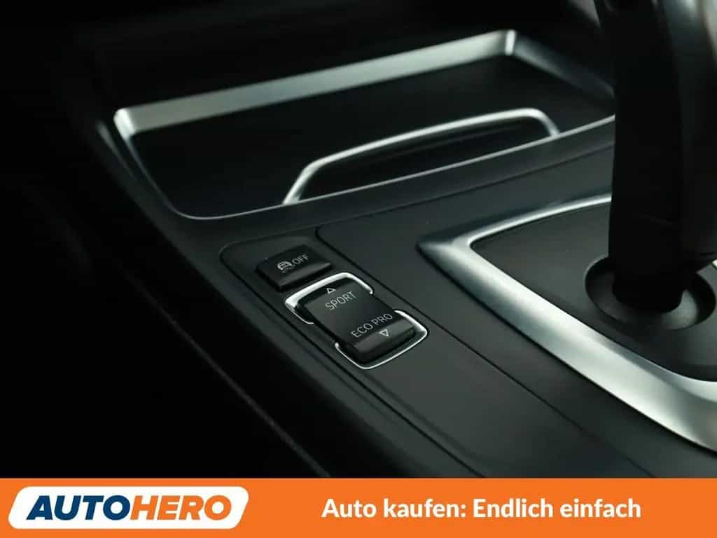 BMW 2 Series 220i M Sport Aut.*NAVI*PDC*SHZ*TEMPO* 05/2019-photo-23