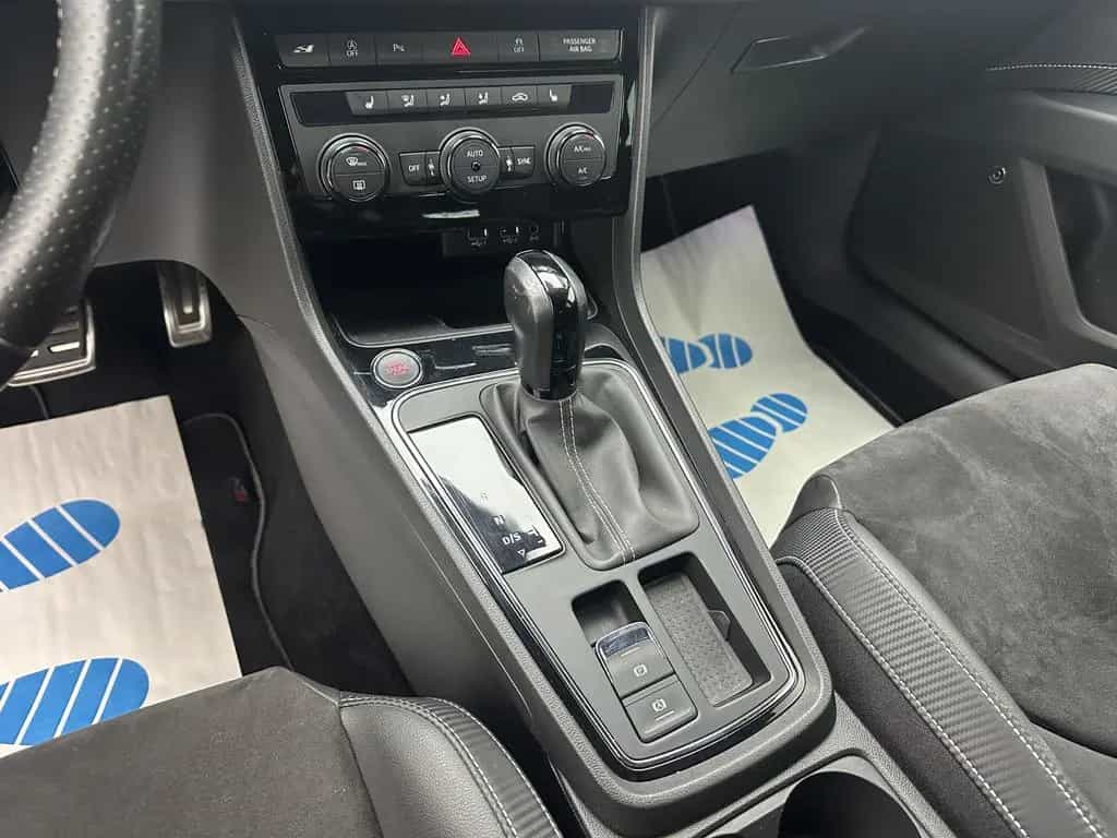 Seat Leon Cupra 300 4Drive "NAVI-CAM-SITZH-LED" 12/2020-photo-17