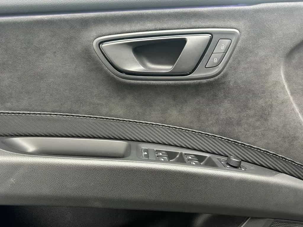 Seat Leon Cupra 300 4Drive "NAVI-CAM-SITZH-LED" 12/2020-photo-20