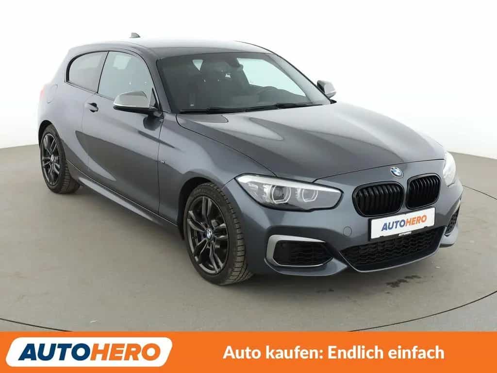 BMW M140 Special Edition Aut.*NAVI*TEMPO*LED*CAM*SH 09/2017-photo-7