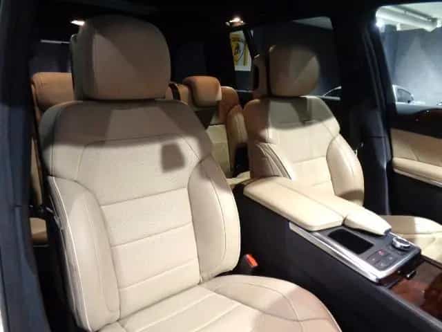 Mercedes-Benz GL 500 GL550 4MATIC AMG 03/2014-photo-13