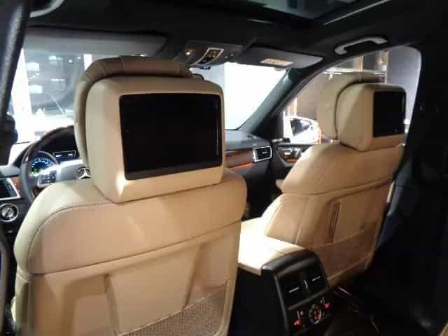 Mercedes-Benz GL 500 GL550 4MATIC AMG 03/2014-photo-15