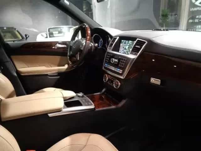 Mercedes-Benz GL 500 GL550 4MATIC AMG 03/2014-photo-6
