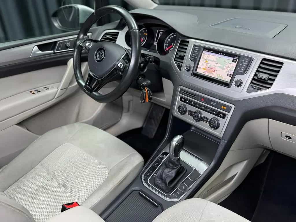 Volkswagen Golf Sportsvan VII Comfortline|PDC|AUTOMATIK|NAV 05/2016-photo-18