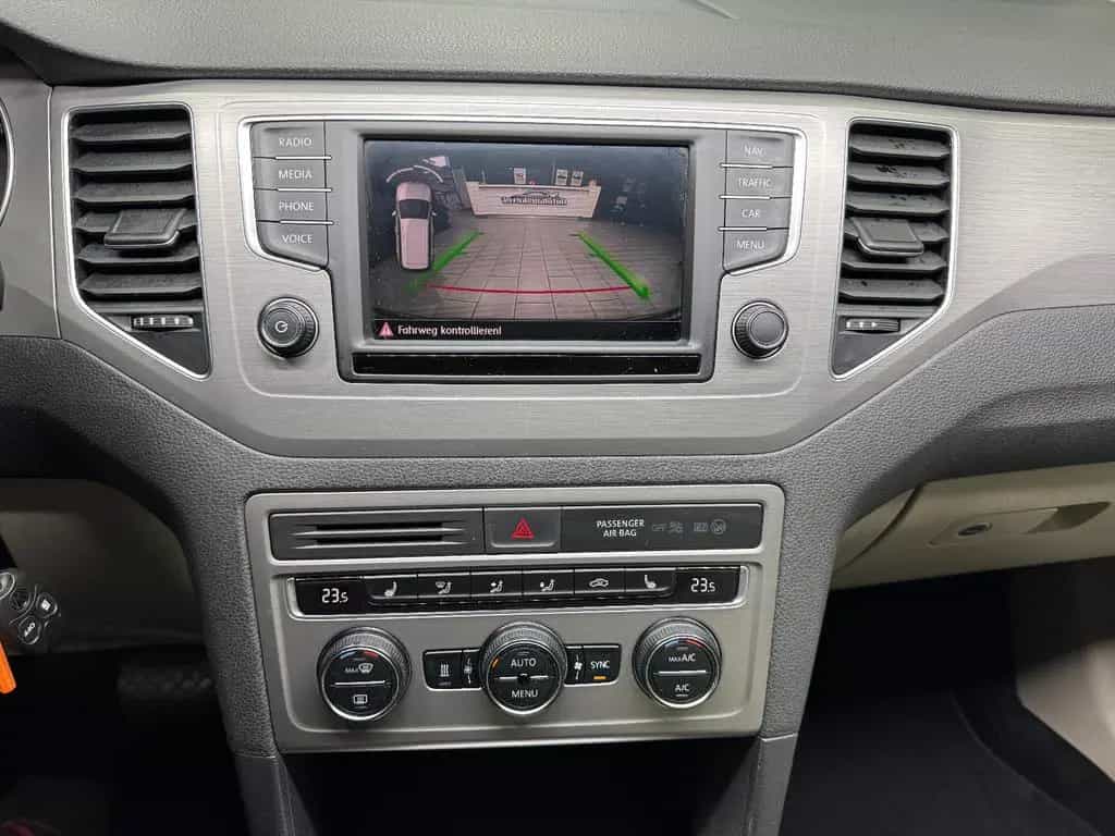 Volkswagen Golf Sportsvan VII Comfortline|PDC|AUTOMATIK|NAV 05/2016-photo-23