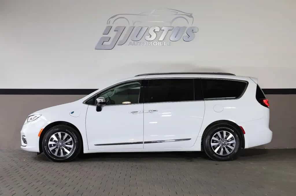 Chrysler Pacifica 3.6 Hybrid Limited/PANO/SHZ/LHZ/TTW/R17 07/2023-photo-2