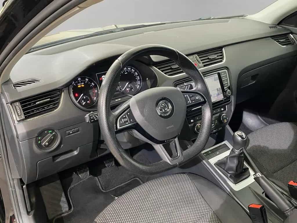Skoda Octavia Combi 1.4 TSI (HU+Insp. neu, Klima, Sitz 02/2017-photo-2