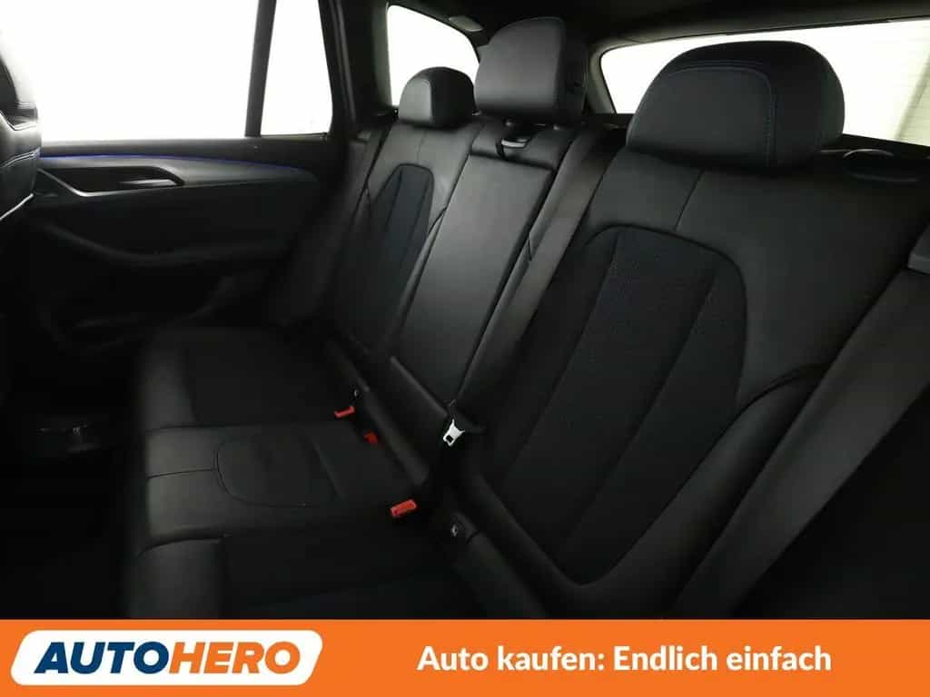 BMW X3 xDrive 30d M Sport Aut. *NAVI*HUD*LED*CAM* 12/2019-photo-13