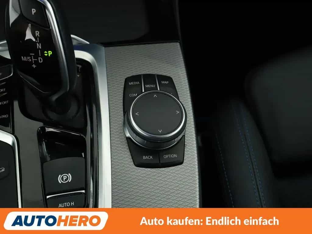BMW X3 xDrive 30d M Sport Aut. *NAVI*HUD*LED*CAM* 12/2019-photo-24