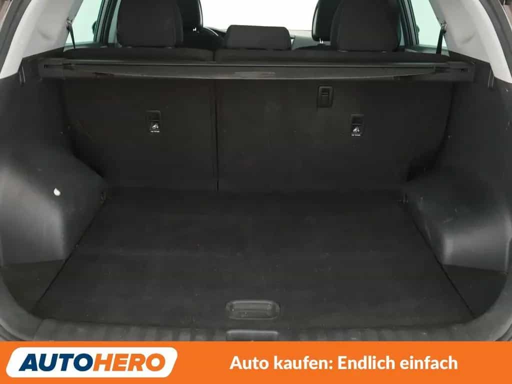 Hyundai TUCSON 1.6 Trend blue 2WD*NAVI*TEMPO*SHZ*AHK* 07/2017-photo-17
