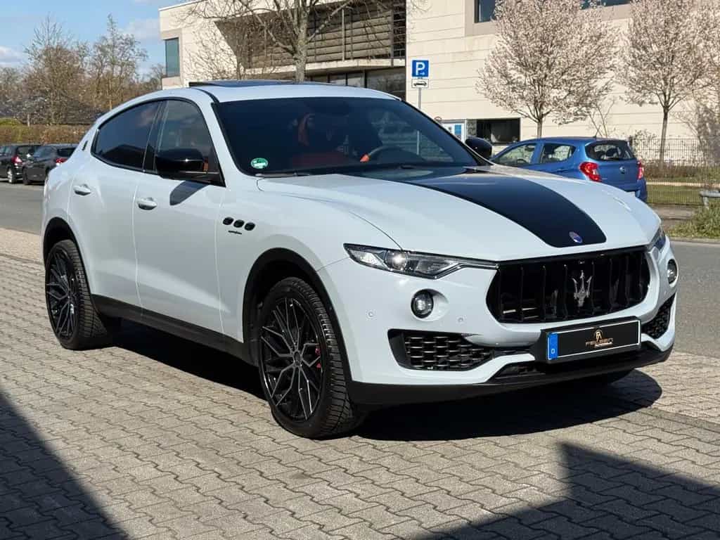 Maserati Levante 3.0 V6 GS 4x4 *1 Of 1*Exklusiv Umbau* 07/2019-photo-0