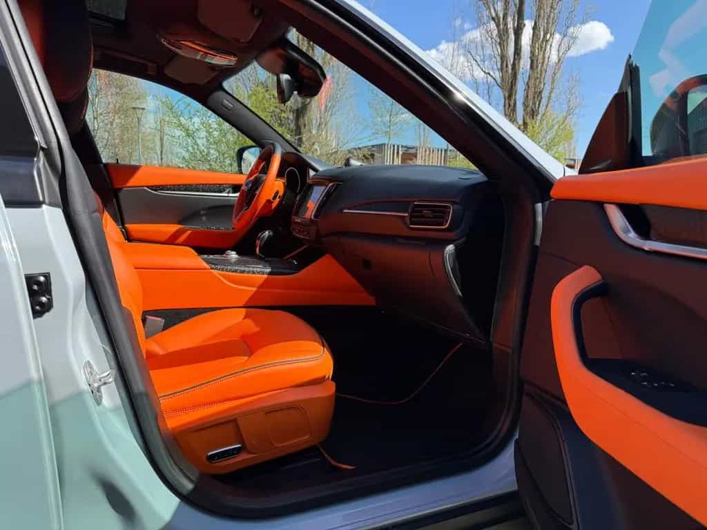 Maserati Levante 3.0 V6 GS 4x4 *1 Of 1*Exklusiv Umbau* 07/2019-photo-24