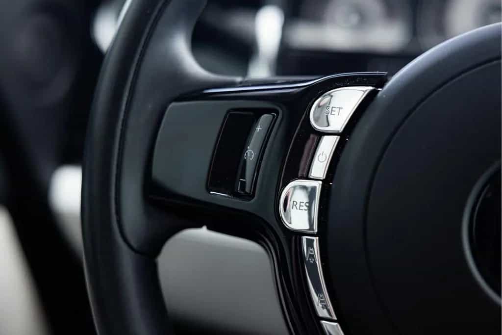 Rolls-Royce Wraith 6.6 V12 | Two-Tone | Starlight | AG Wheel 04/2014-photo-14