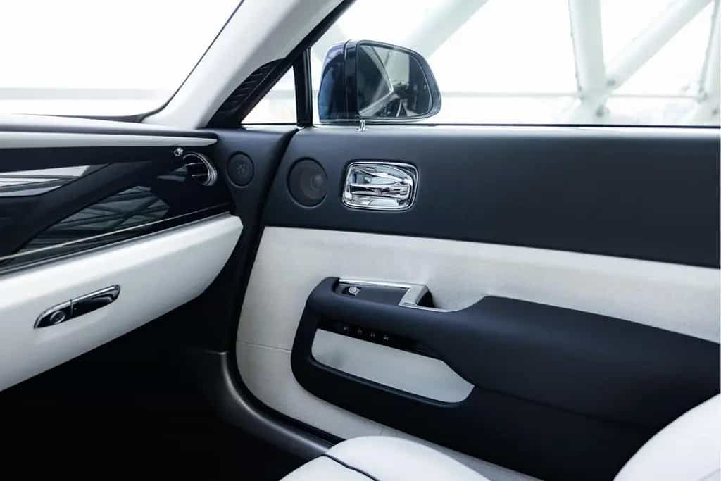 Rolls-Royce Wraith 6.6 V12 | Two-Tone | Starlight | AG Wheel 04/2014-photo-19