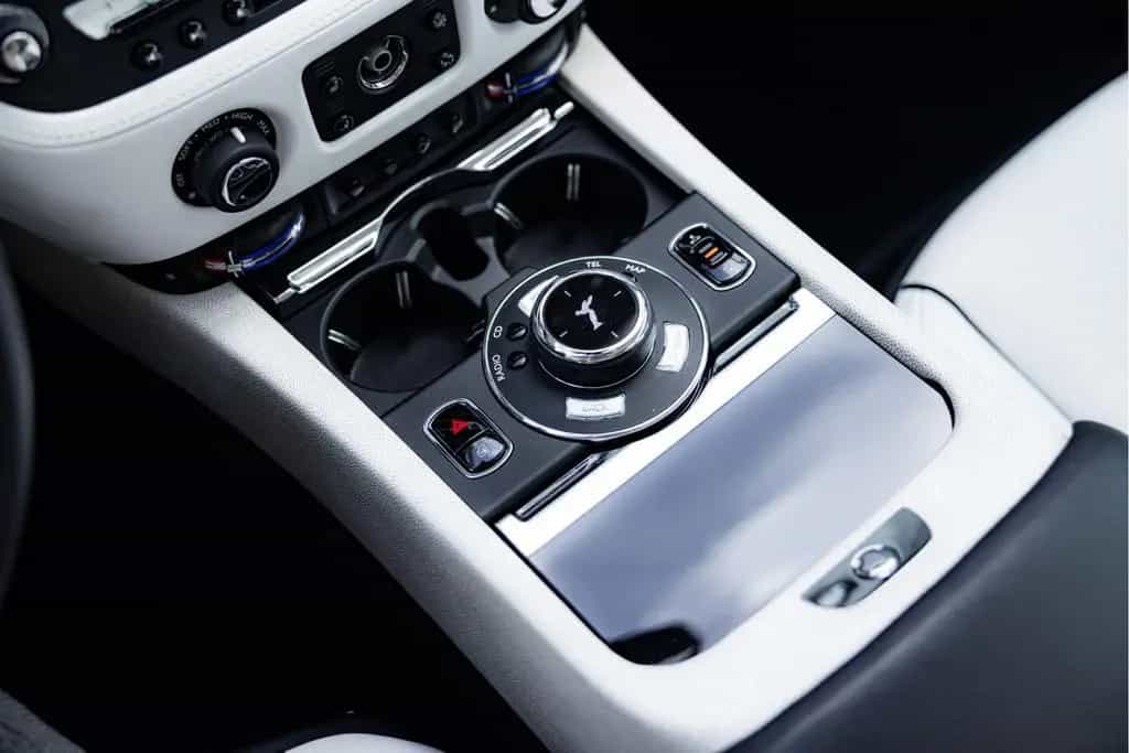 Rolls-Royce Wraith 6.6 V12 | Two-Tone | Starlight | AG Wheel 04/2014-photo-20