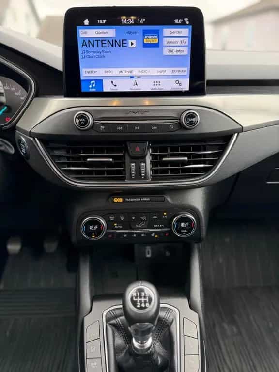 Ford Focus Turnier HUD/ACC/AHK/B&O 03/2019-photo-13