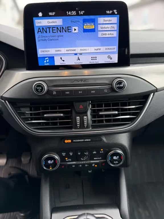 Ford Focus Turnier HUD/ACC/AHK/B&O 03/2019-photo-15