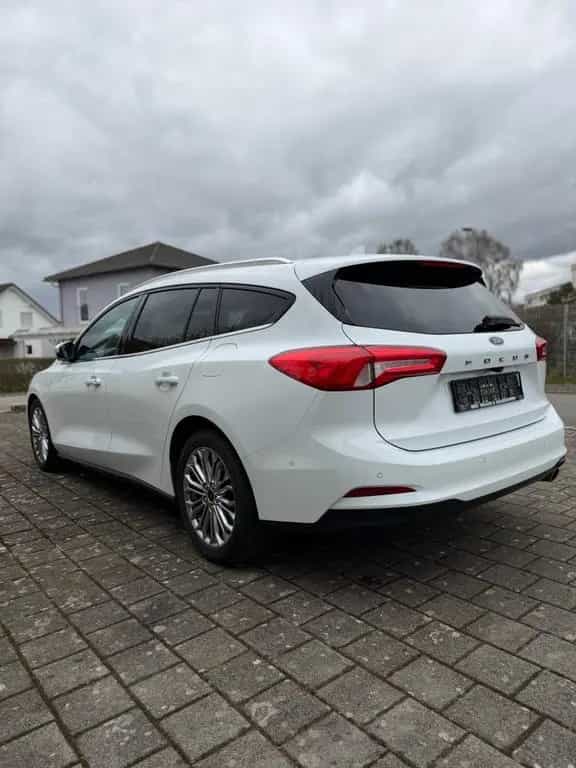 Ford Focus Turnier HUD/ACC/AHK/B&O 03/2019-photo-4