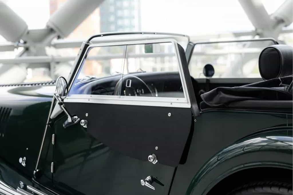 Morgan Plus Four 2.0i | Wire Wheels | Classic look | 03/2017-photo-12