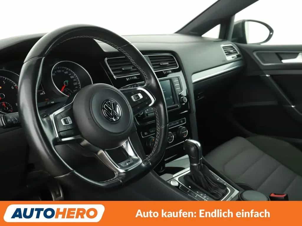 Volkswagen Golf VII 1.4 TSI Highline BMTAut. *NAVI*BI-XENON 10/2015-photo-10