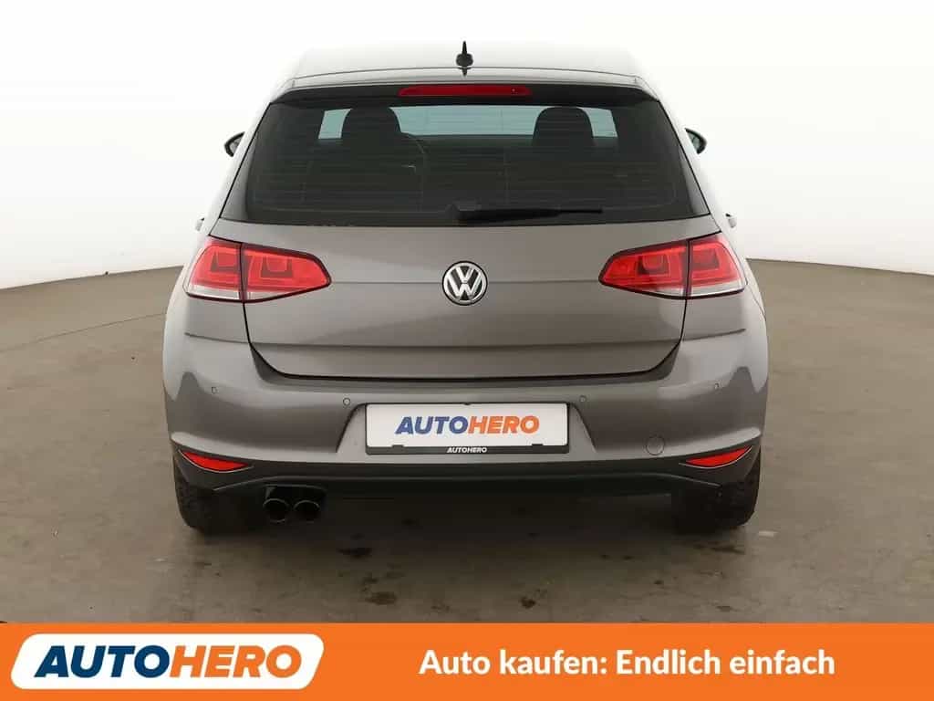 Volkswagen Golf VII 1.4 TSI Highline BMTAut. *NAVI*BI-XENON 10/2015-photo-4