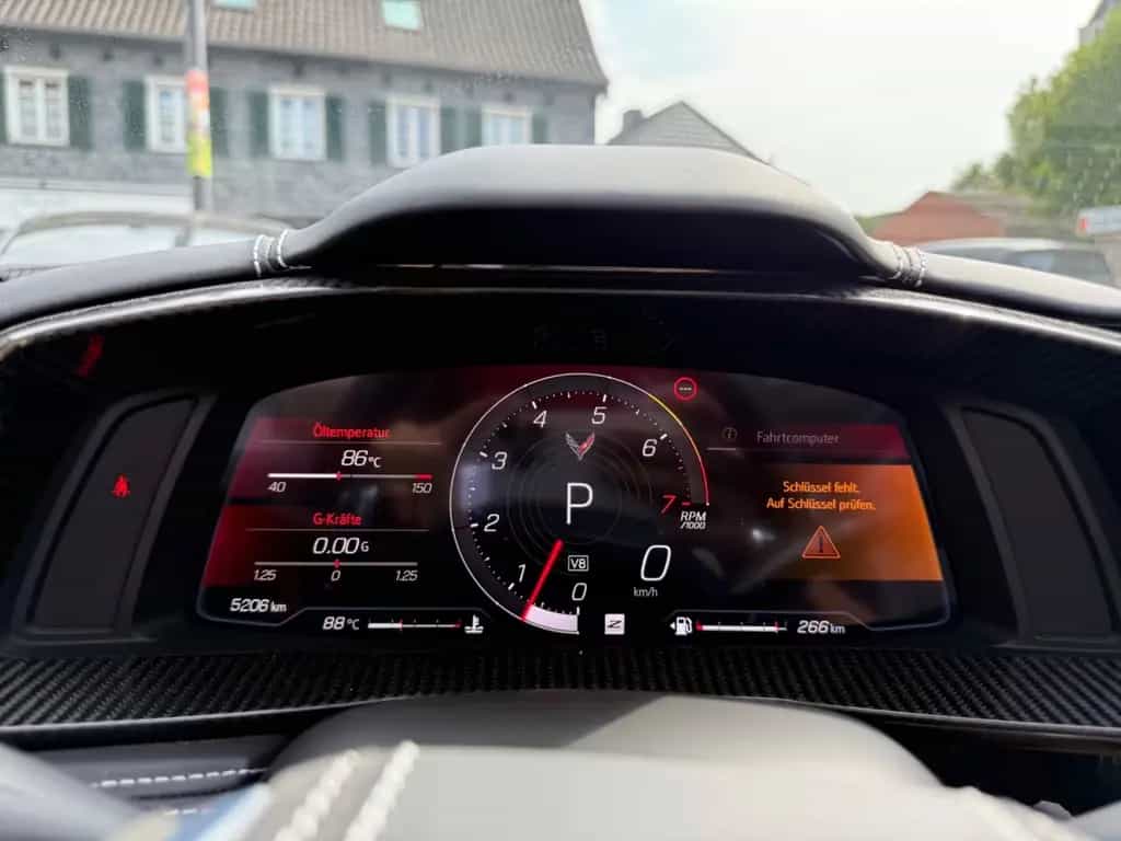Corvette C8 EU C8 Cabrio 3LT FrontLift Magnet.Ride Carbon 06/2023-photo-26
