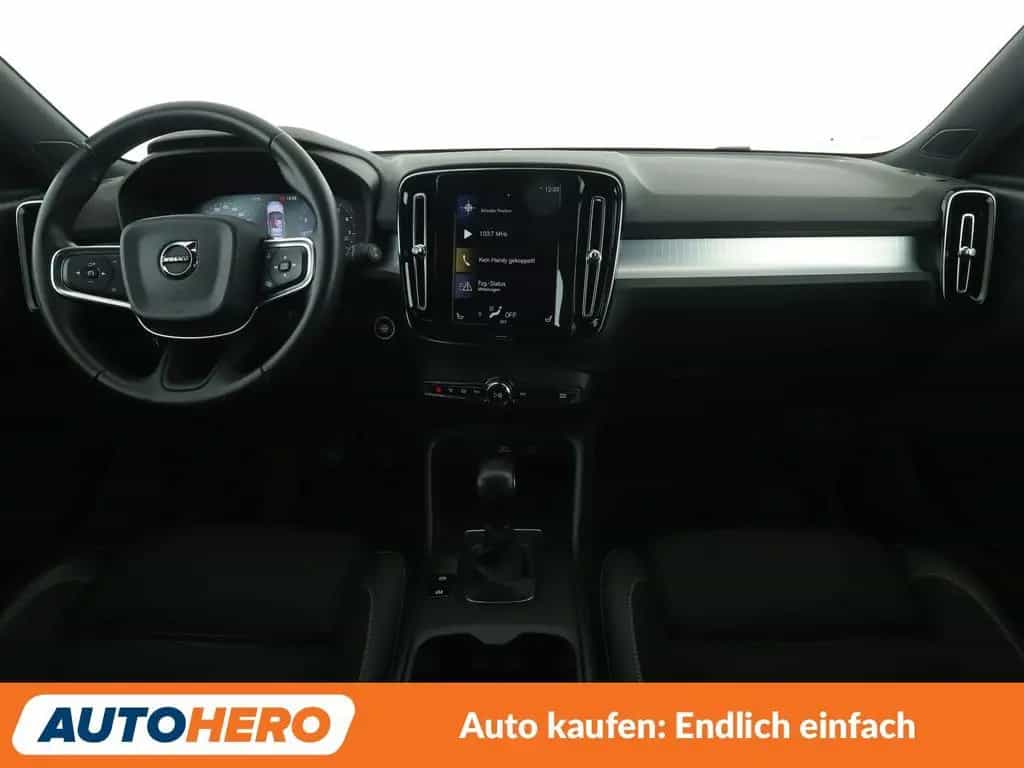 Volvo XC40 1.5 T3 Momentum Pro 2WD*NAVI*TEMPO*CAM*PDC* 07/2019-photo-11