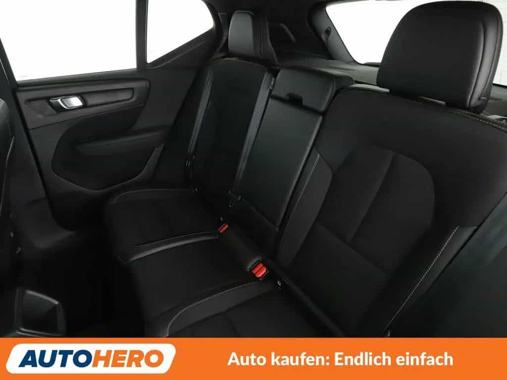 Volvo XC40 1.5 T3 Momentum Pro 2WD*NAVI*TEMPO*CAM*PDC* 07/2019-photo-13