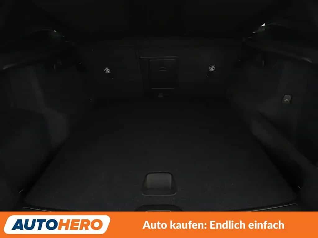 Volvo XC40 1.5 T3 Momentum Pro 2WD*NAVI*TEMPO*CAM*PDC* 07/2019-photo-17