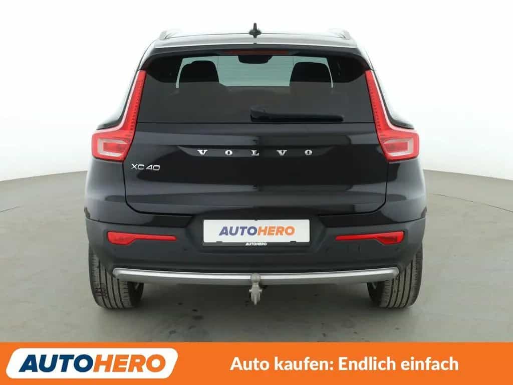 Volvo XC40 1.5 T3 Momentum Pro 2WD*NAVI*TEMPO*CAM*PDC* 07/2019-photo-4