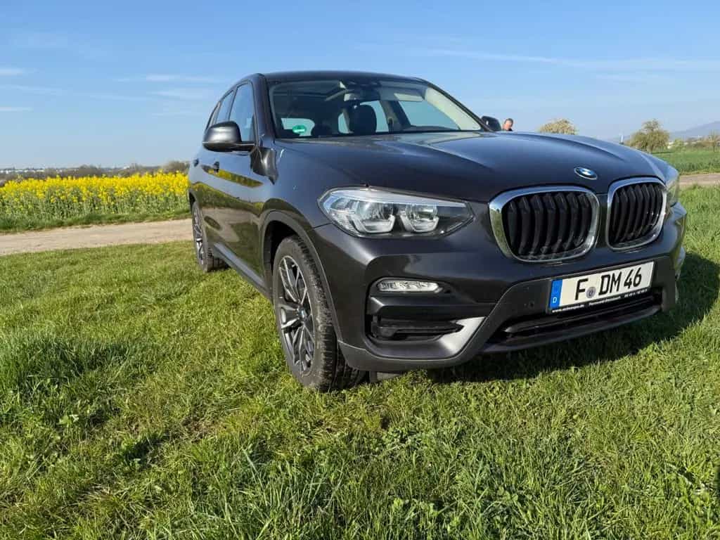 BMW X3 xDrive20d ADVANTAGE Sportsitze AHK Panorama 06/2019-photo-4
