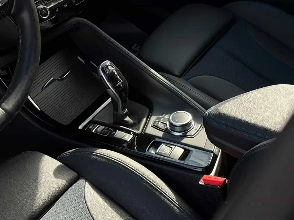 BMW X1 xDr. 25d M Sport 2Z-Klima Pano H&K CAM CarPl. 01/2020-photo-15