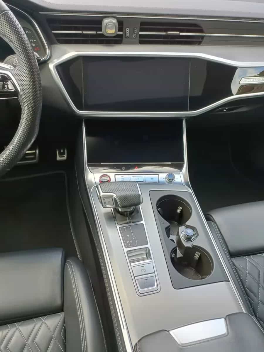 Audi S6 12/2023-photo-10