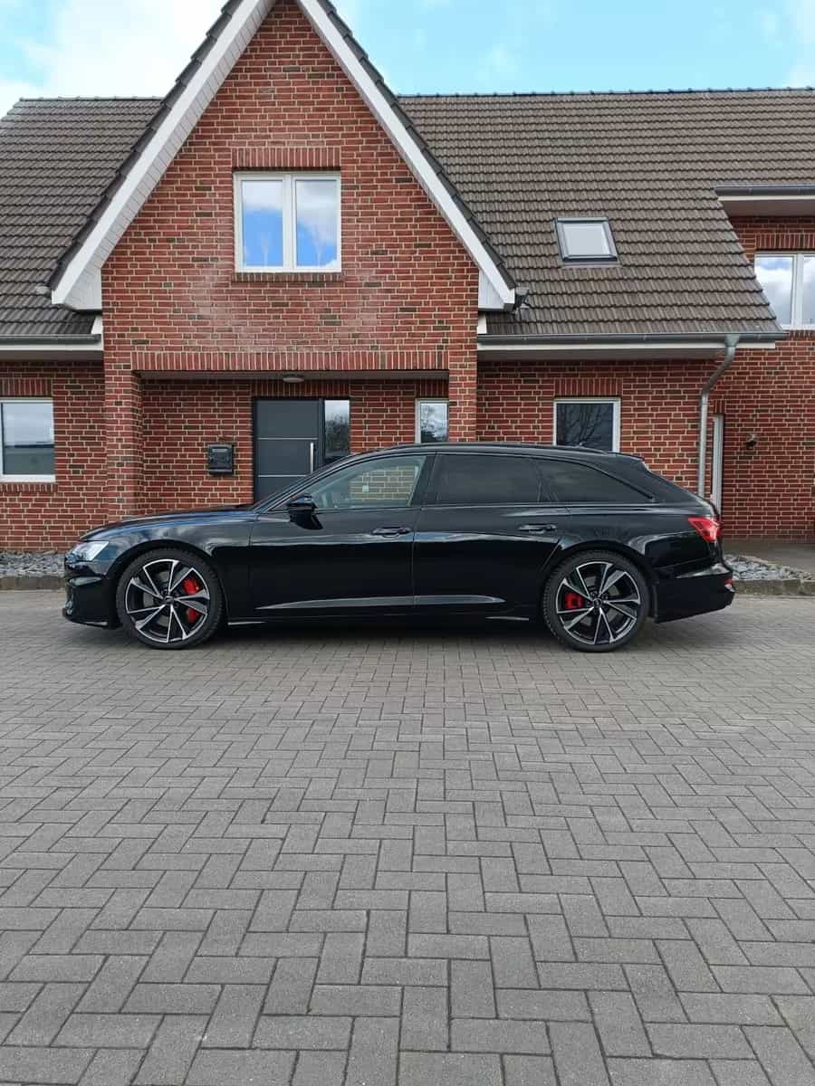 Audi S6 12/2023-photo-3