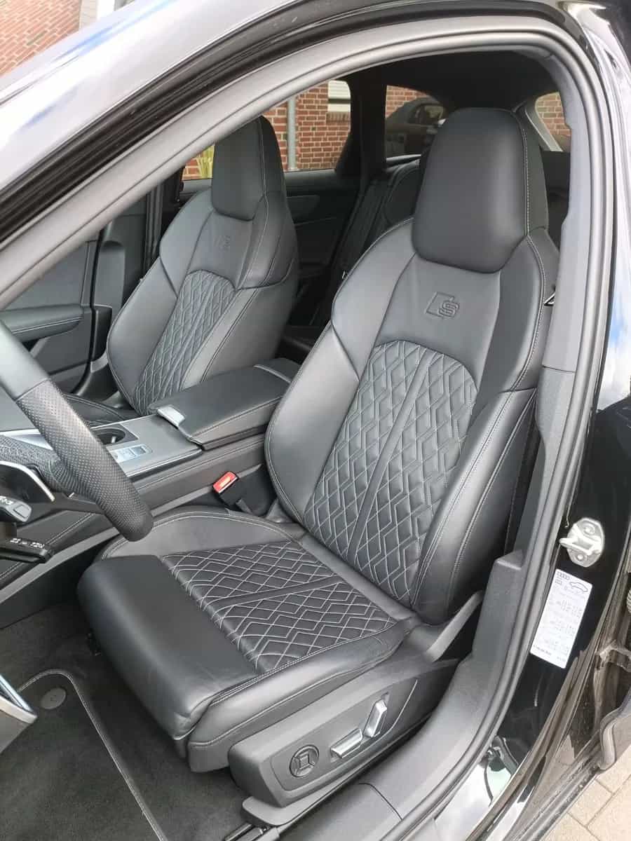 Audi S6 12/2023-photo-4