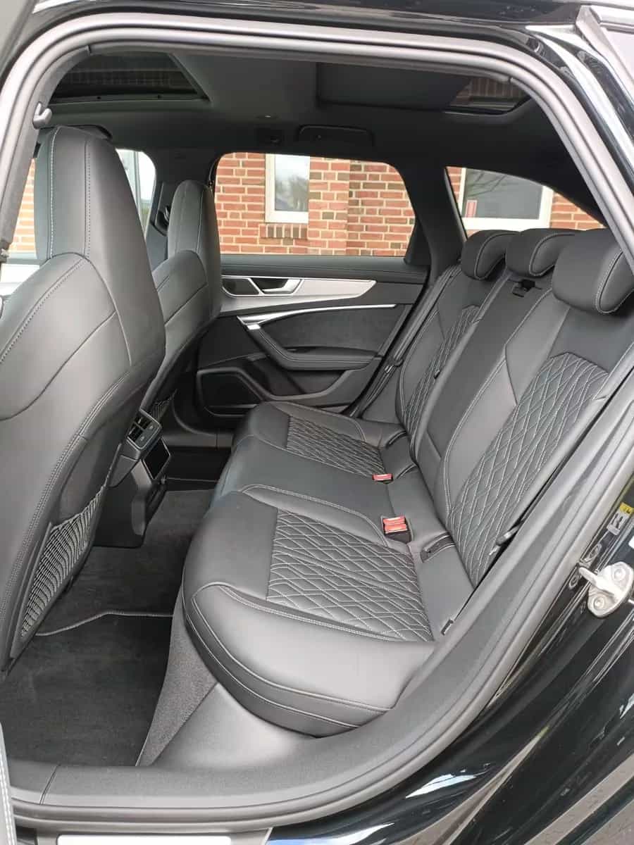 Audi S6 12/2023-photo-6