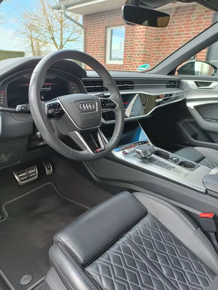 Audi S6 12/2023-photo-9