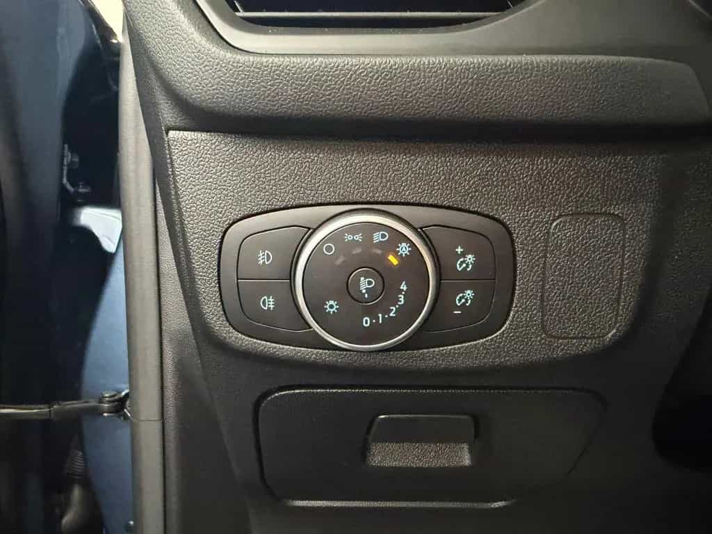 Ford Focus Lim. Titanium*AUTOMATIK*NAVI*GARANTIE* 11/2019-photo-14