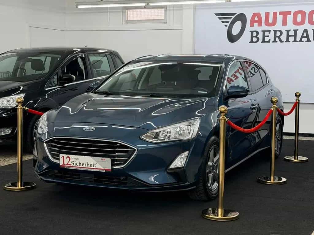 Ford Focus Lim. Titanium*AUTOMATIK*NAVI*GARANTIE* 11/2019-photo-1