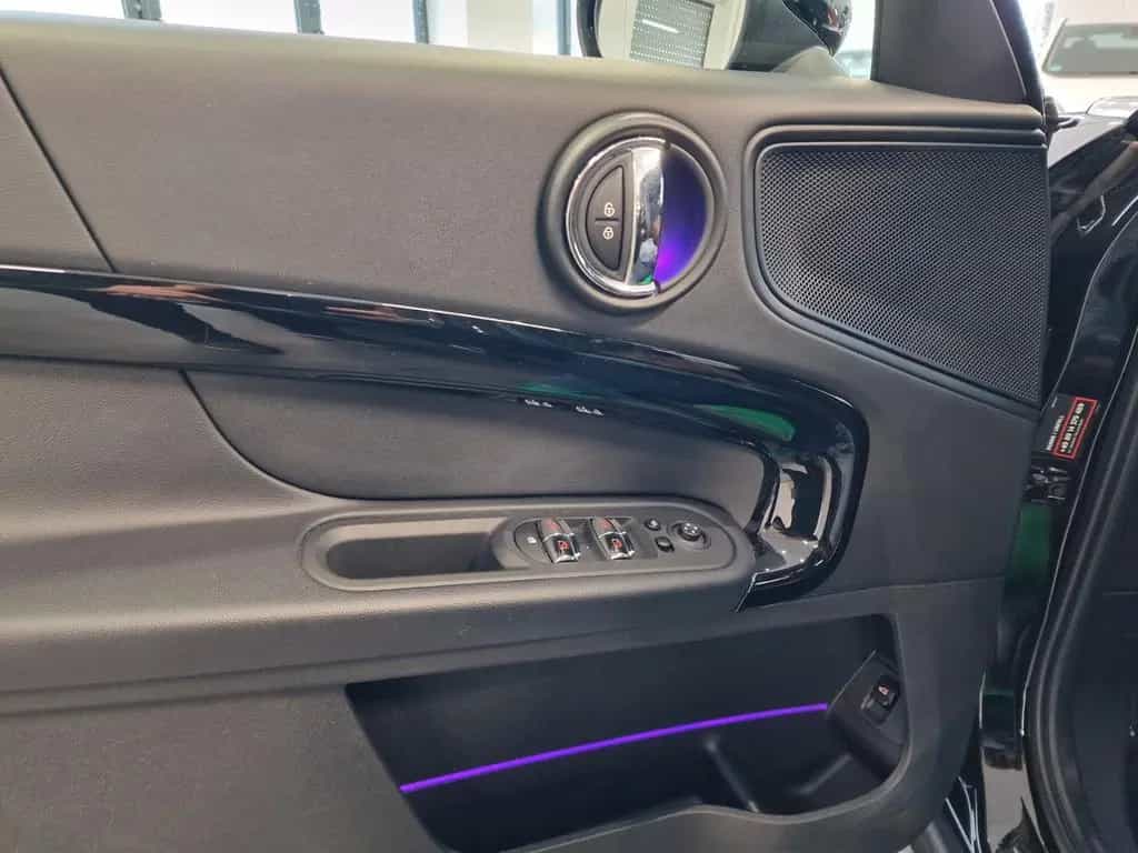 MINI Countryman S (Cooper) Countryman S Keyless Entry,Scheckheftgepflegt !! 08/2017-photo-15