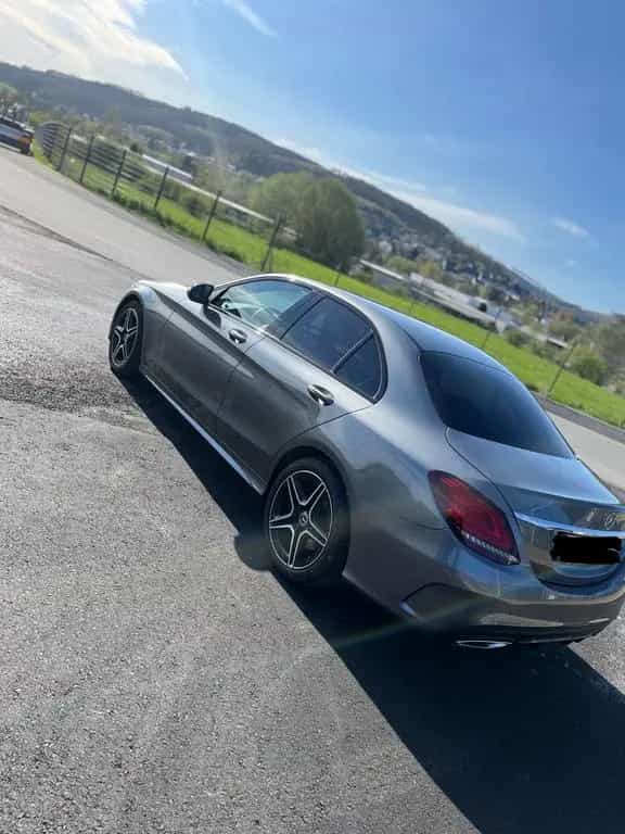 Mercedes-Benz C-Class 180 AMG Line 02/2019-photo-3