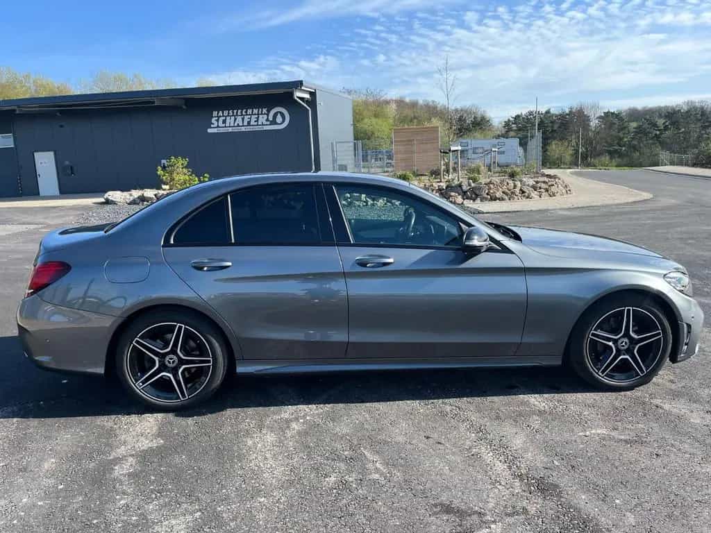 Mercedes-Benz C-Class 180 AMG Line 02/2019-photo-6