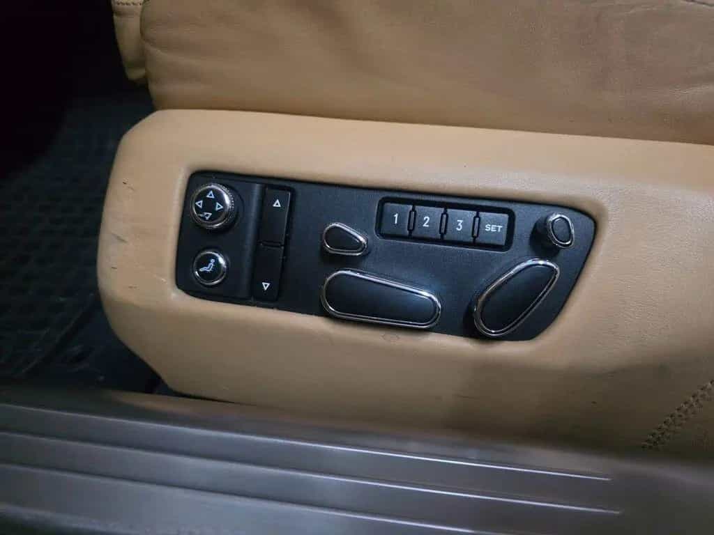 Bentley Continental Flying Spur 02/2006-photo-11