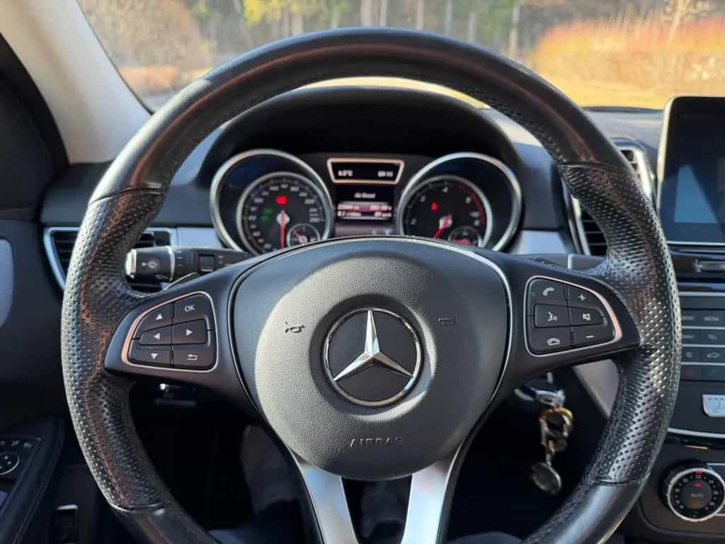Mercedes-Benz GLE-Class 250 d 4MATIC - 06/2018-photo-14