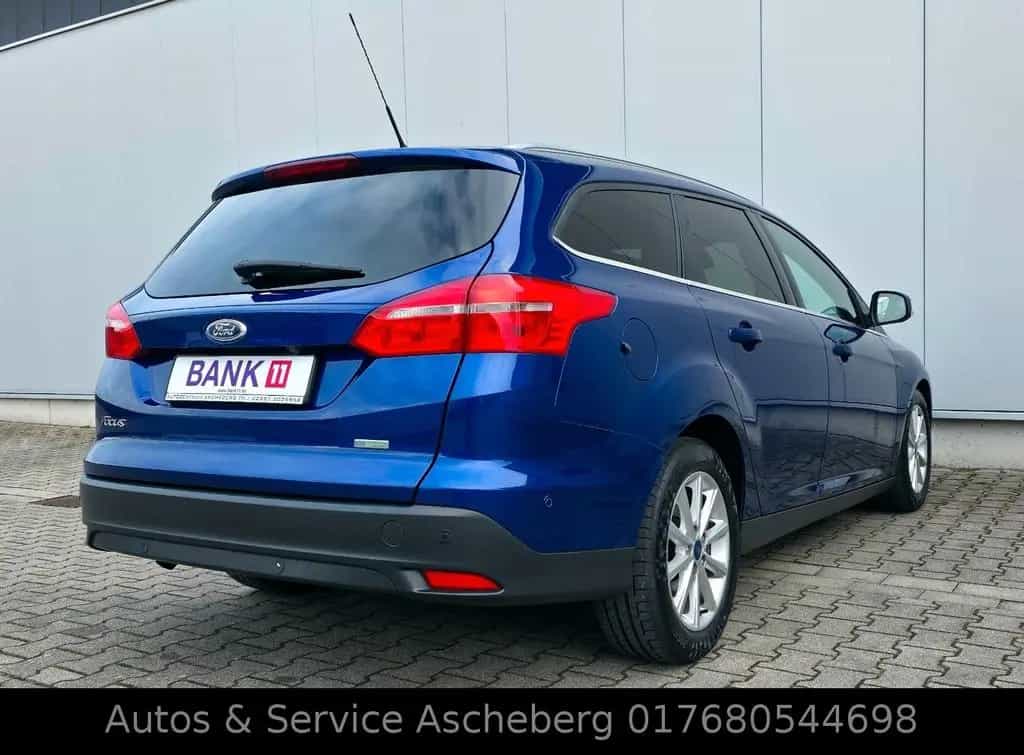 Ford Focus Turnier Titanium Automatik*Zahnr.Neu 11/2016-photo-16