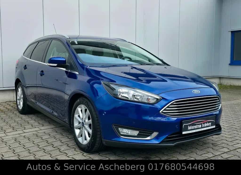 Ford Focus Turnier Titanium Automatik*Zahnr.Neu 11/2016-photo-2