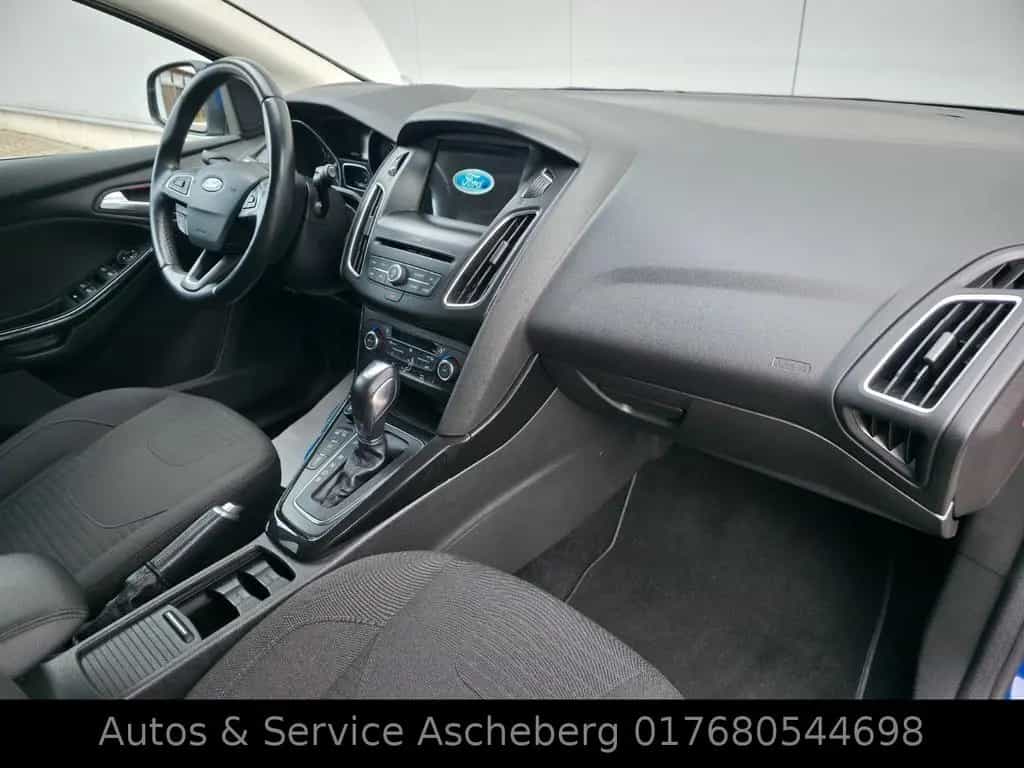 Ford Focus Turnier Titanium Automatik*Zahnr.Neu 11/2016-photo-20
