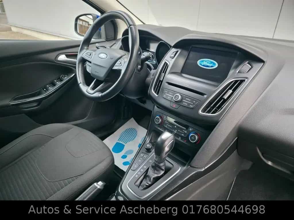 Ford Focus Turnier Titanium Automatik*Zahnr.Neu 11/2016-photo-22